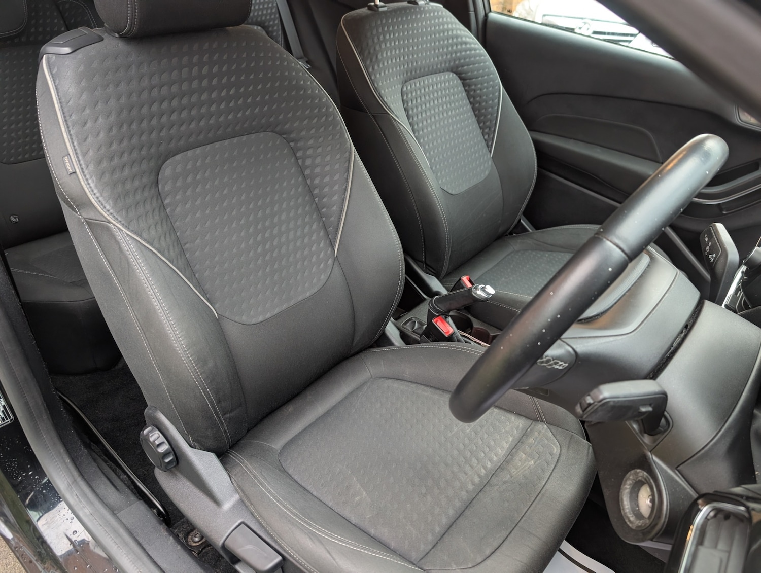 Used Ford Fiesta 2017 for sale - 77807509: Photo 14