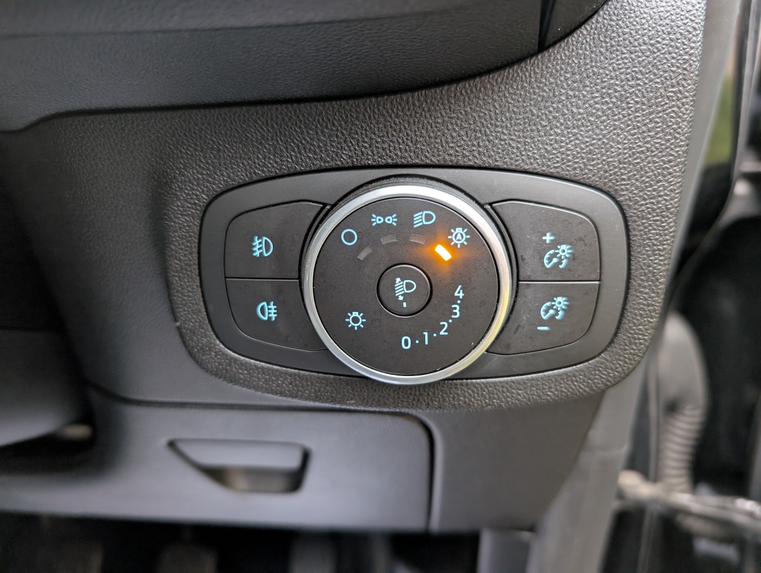 Used Ford Fiesta 2017 for sale - 77807509: Photo 20