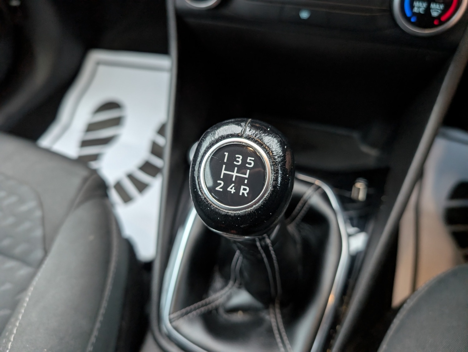 Used Ford Fiesta 2017 for sale - 77807509: Photo 22