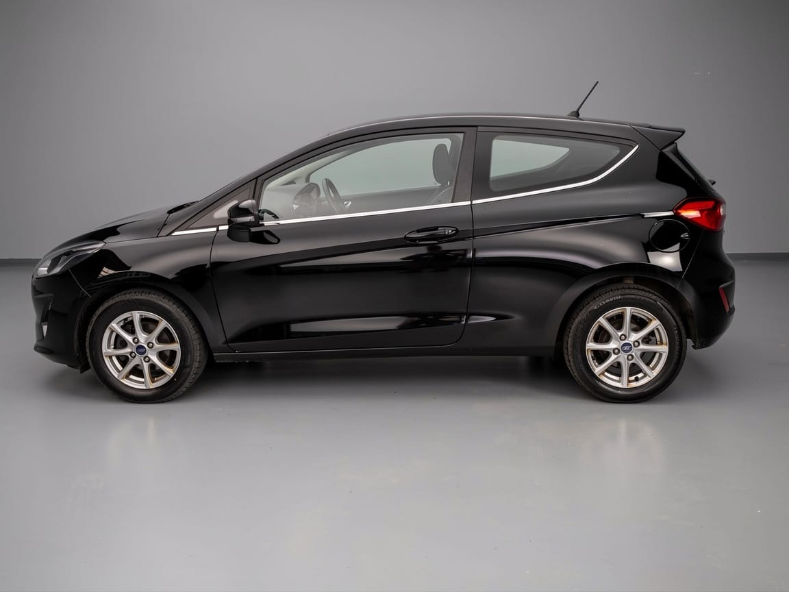Used Ford Fiesta 2017 for sale - 77807509: Photo 4