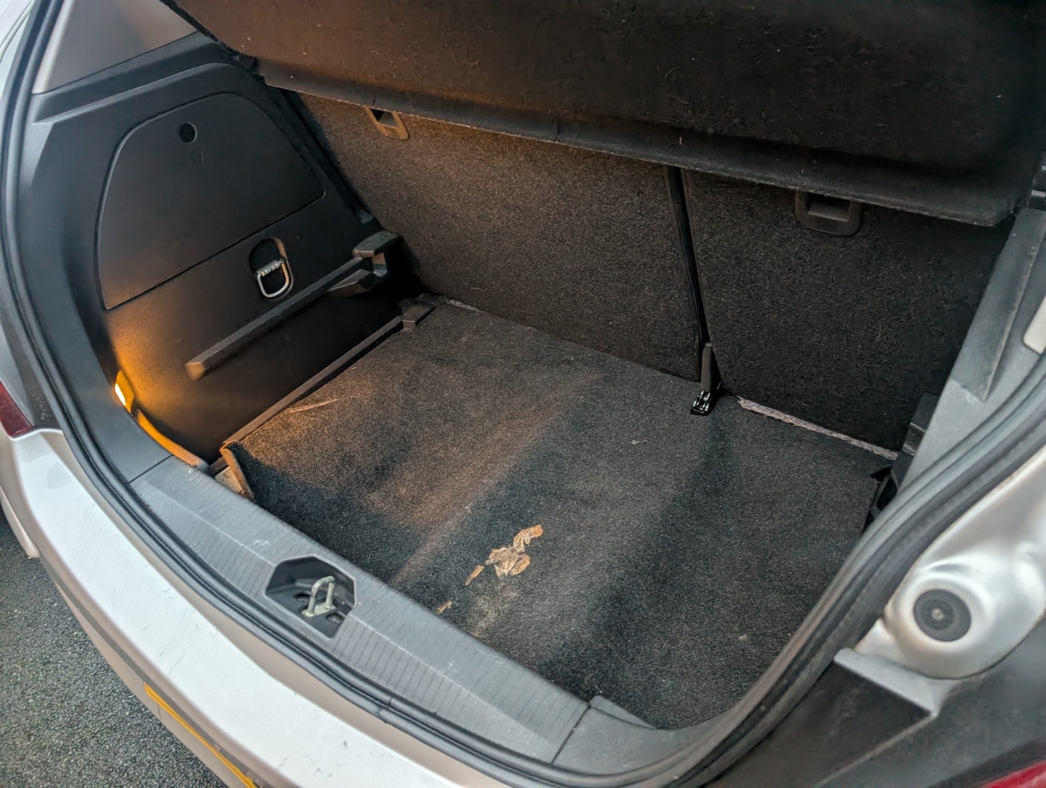 Used Vauxhall Corsa 2011 for sale - 77681915: Photo 8