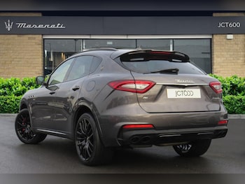 Used Maserati Levante 2020 for sale - 76882358: Photo