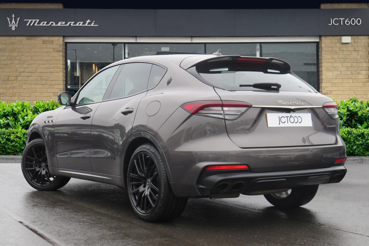 Used Maserati Levante 2022 for sale - 77533154: Photo 2
