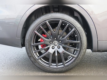 Used Maserati Levante 2020 for sale - 77555234: Photo