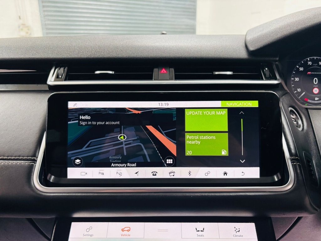 Used Land Rover Range Rover Velar 2018 for sale - 76018939: Photo 14