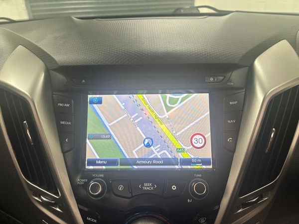 Used Hyundai Veloster 2013 for sale - 76105719: Photo 15