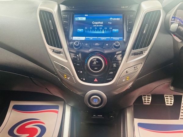 Used Hyundai Veloster 2013 for sale - 76105719: Photo 16