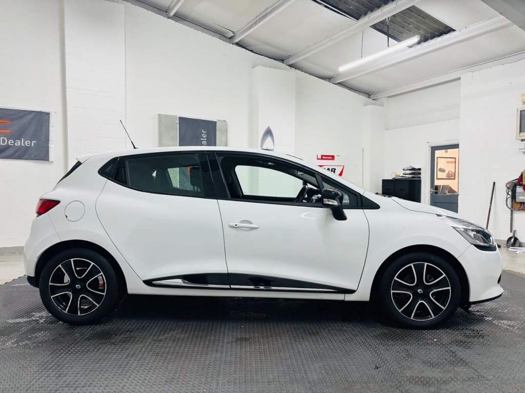 Used Renault Clio 2014 for sale - 76642229: Photo 7
