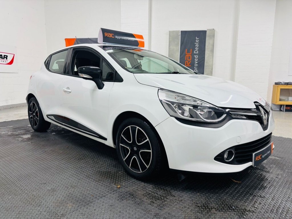 Used Renault Clio 2014 for sale - 76642229: Photo 8