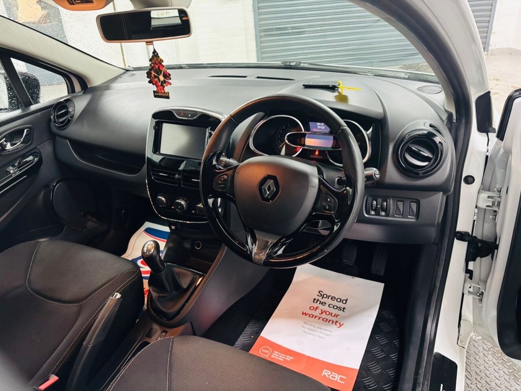 Used Renault Clio 2014 for sale - 76642229: Photo 9