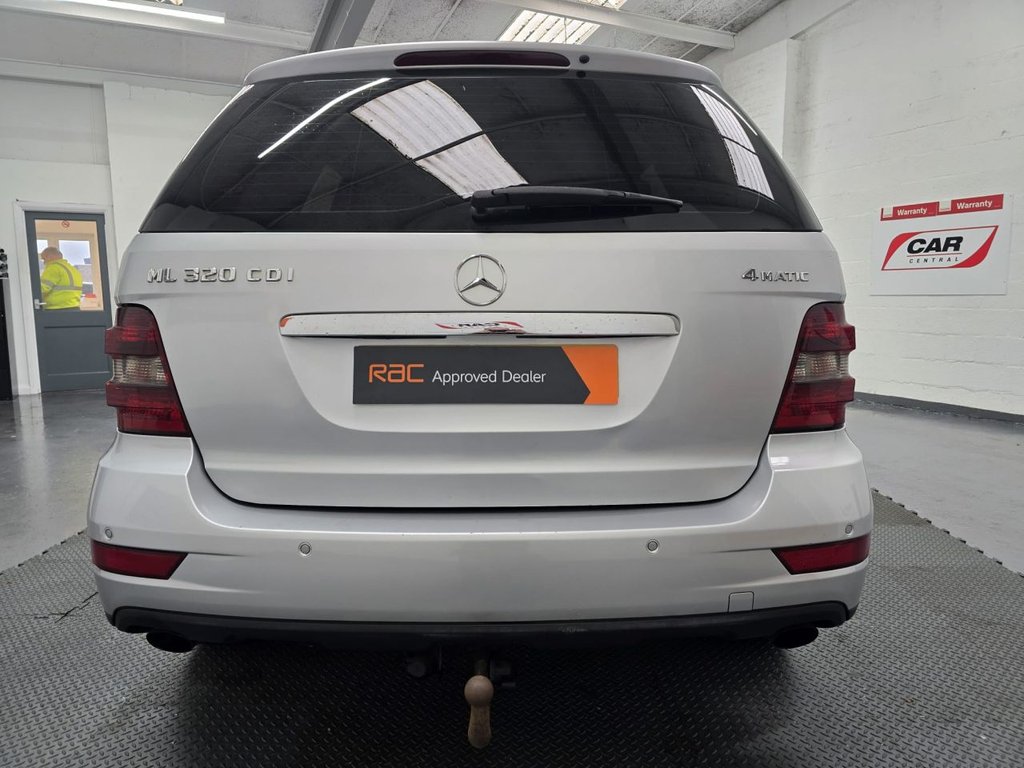 Used Mercedes-Benz M Class 2009 for sale - 77680762: Photo 5