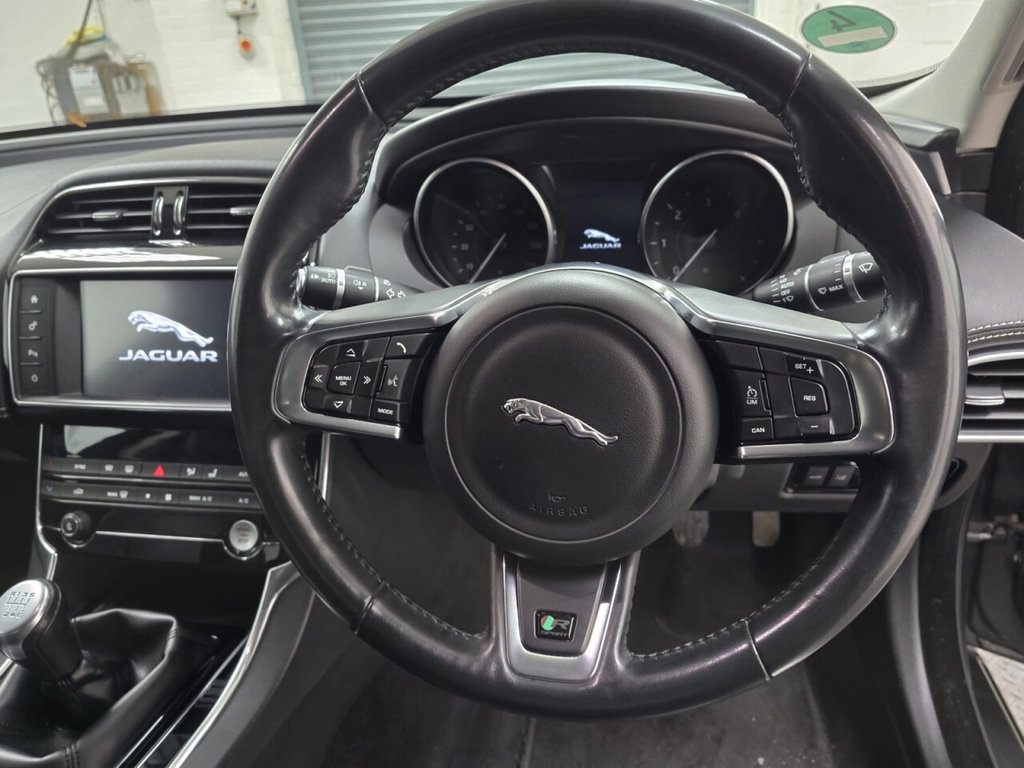 Used Jaguar XE 2017 for sale - 77263437: Photo 12