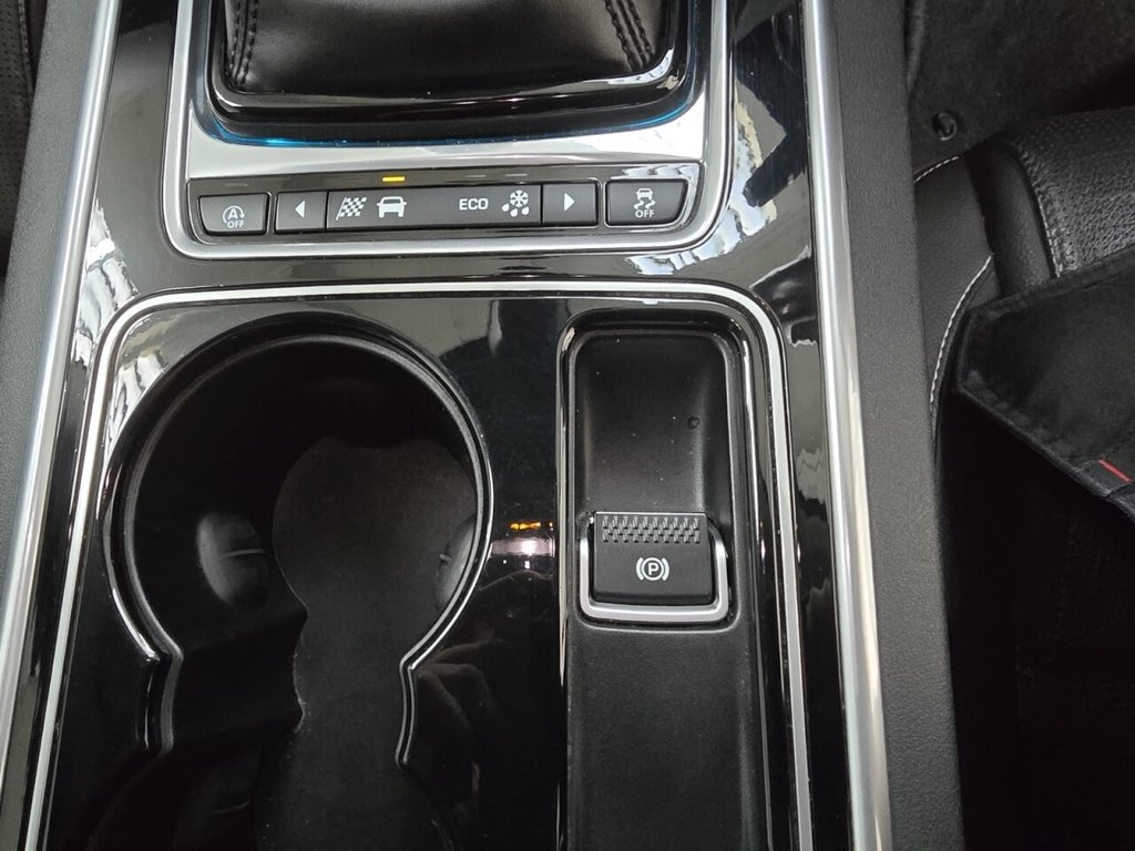 Used Jaguar XE 2017 for sale - 77263437: Photo 18