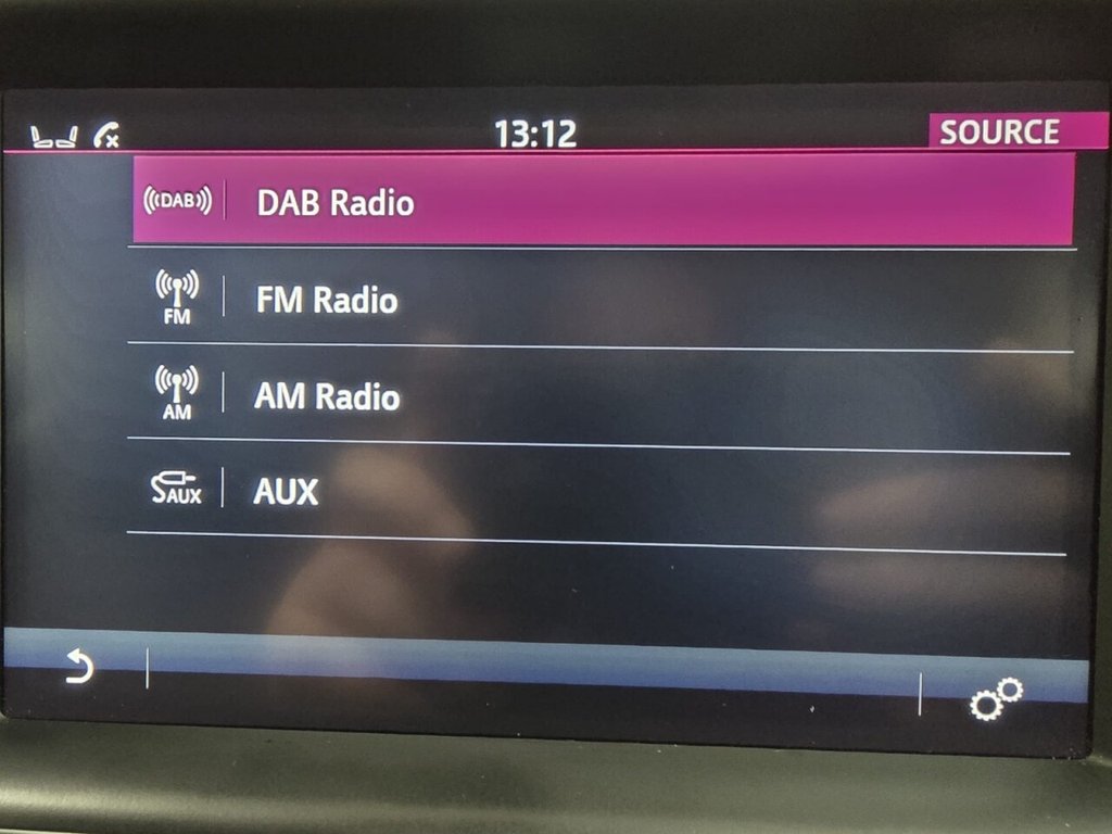 Used Jaguar XE 2017 for sale - 77263437: Photo 24