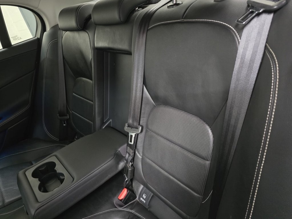 Used Jaguar XE 2017 for sale - 77263437: Photo 25