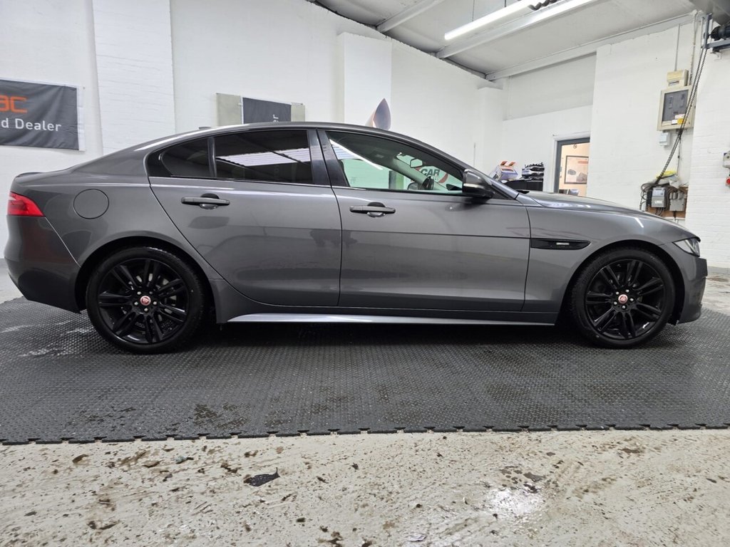 Used Jaguar XE 2017 for sale - 77263437: Photo 7