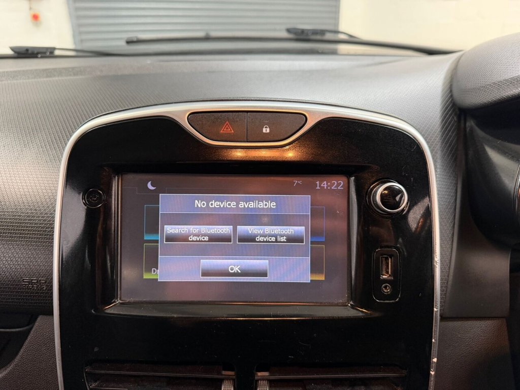 Used Renault Clio 2016 for sale - 76751350: Photo 16