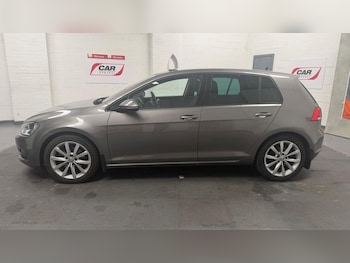 Used Volkswagen Golf 2015 for sale - 78501275: Photo