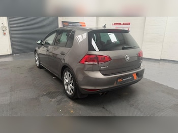 Used Volkswagen Golf 2015 for sale - 78501275: Photo