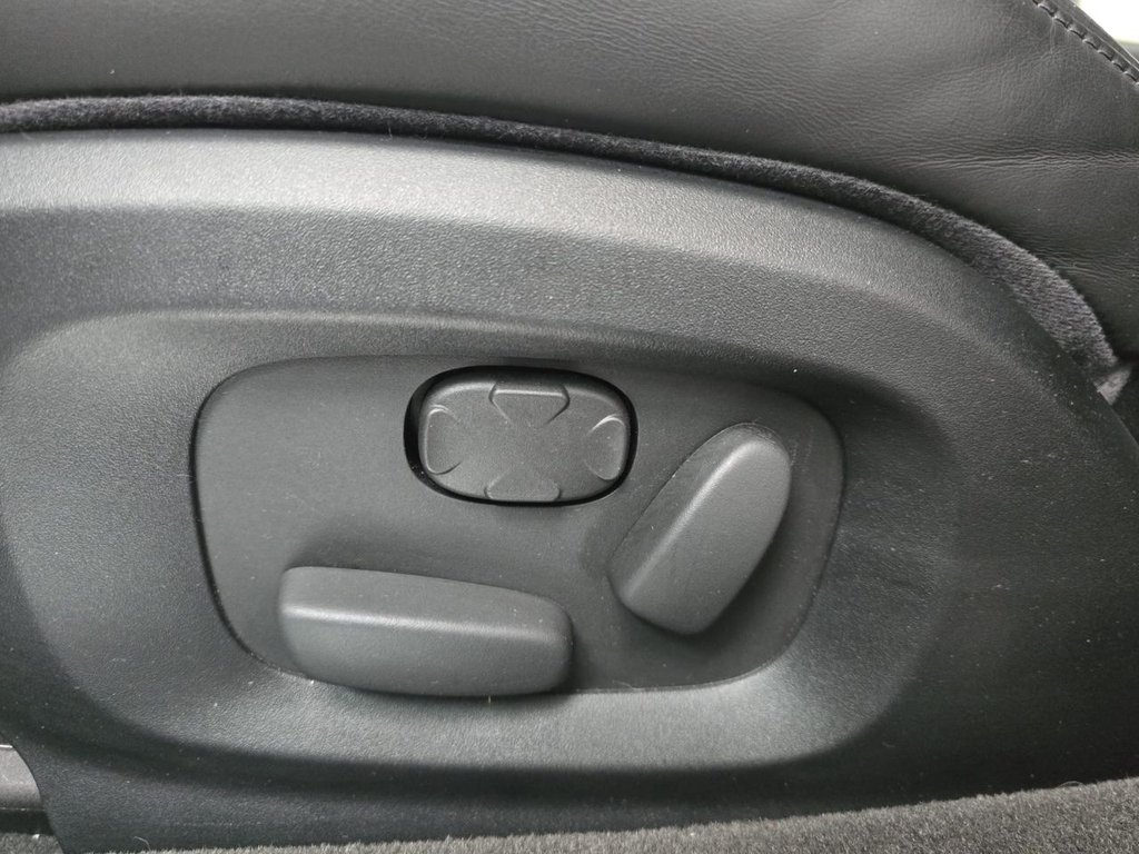 Used Jaguar XF 2013 for sale - 77680808: Photo 25