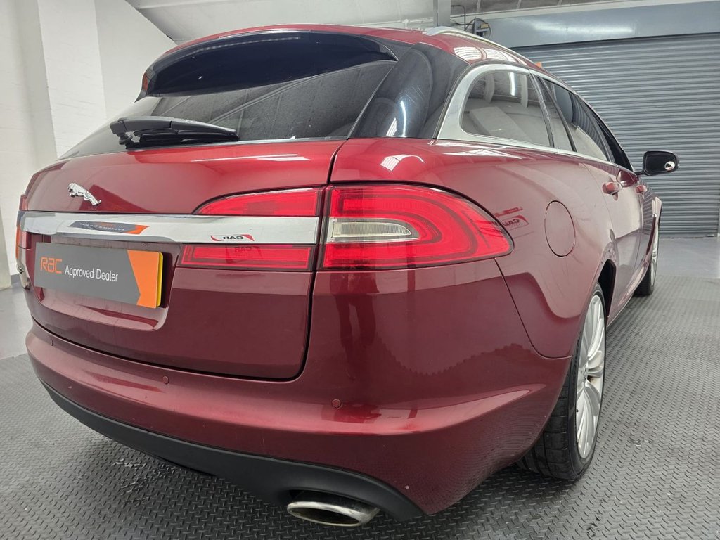 Used Jaguar XF 2013 for sale - 77680808: Photo 6
