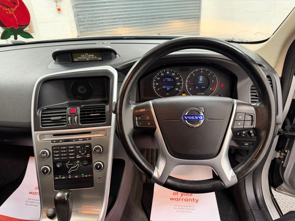 Used Volvo XC60 2010 for sale - 77038070: Photo 10