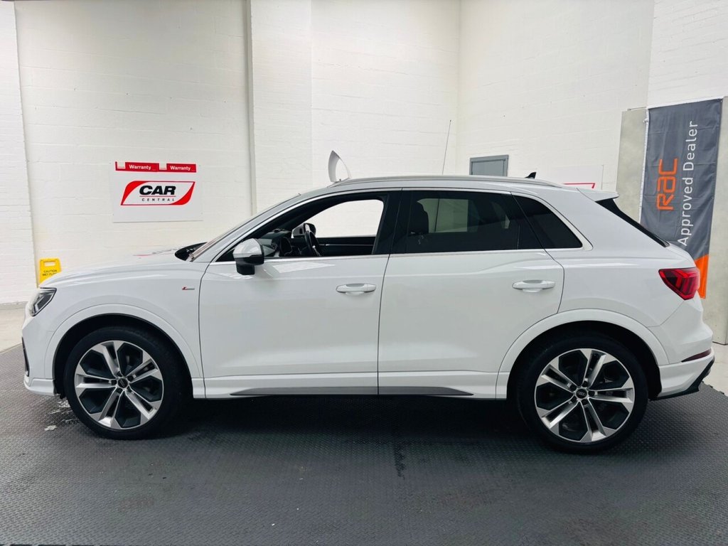 Used Audi Q3 2020 for sale - 76056656: Photo 3