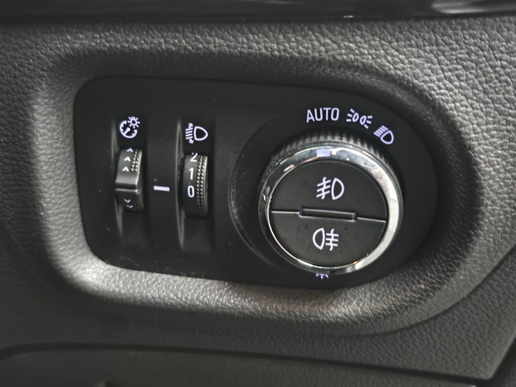 Used Vauxhall Astra 2016 for sale - 77904928: Photo 9