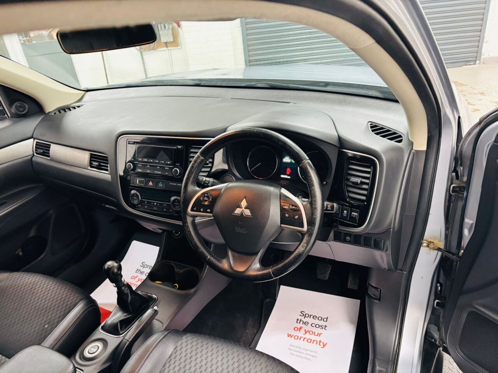 Used Mitsubishi Outlander 2015 for sale - 76396357: Photo 11