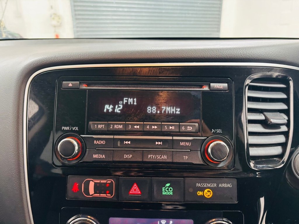 Used Mitsubishi Outlander 2015 for sale - 76396357: Photo 15