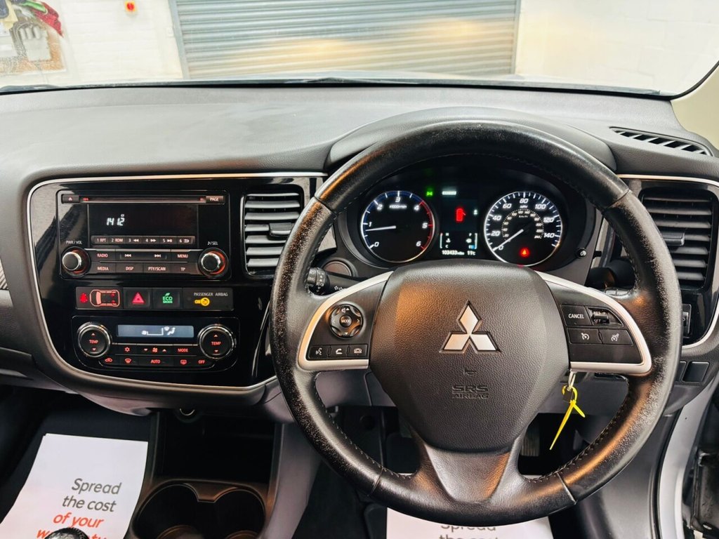 Used Mitsubishi Outlander 2015 for sale - 76396357: Photo 9