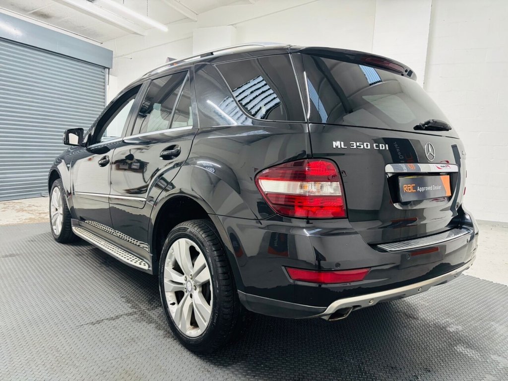 Used Mercedes-Benz M Class 2010 for sale - 76400495: Photo 4