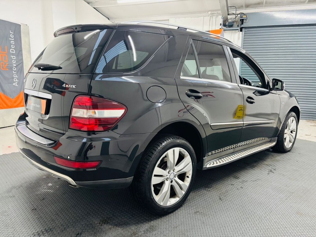 Used Mercedes-Benz M Class 2010 for sale - 76400495: Photo 6