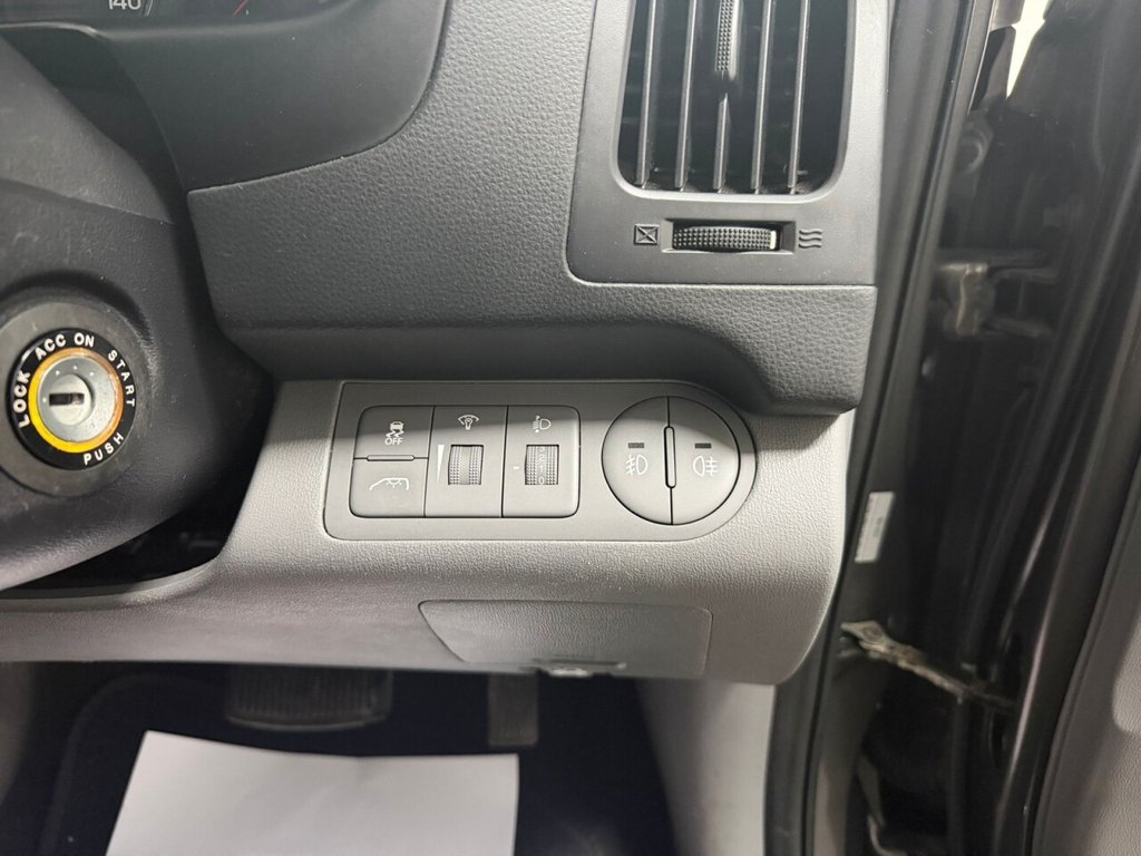 Used Hyundai i800 2012 for sale - 76923191: Photo 18