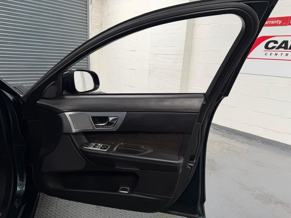 Used Jaguar XF 2014 for sale - 78030715: Photo 29