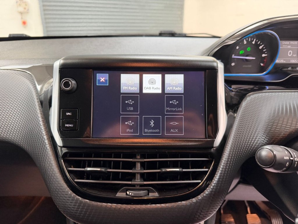 Used Peugeot 2008 2016 for sale - 76784262: Photo 18