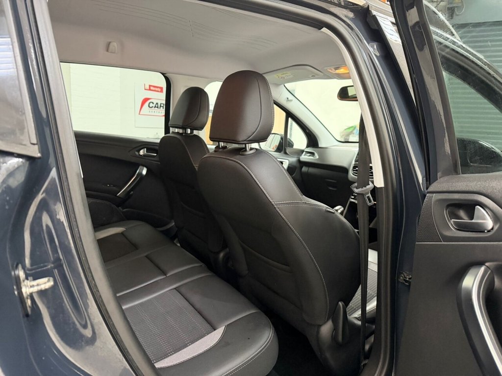 Used Peugeot 2008 2016 for sale - 76784262: Photo 22