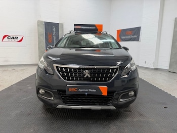 Used Peugeot 2008 2016 for sale - 76784262: Photo