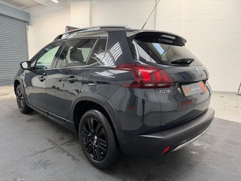 Used Peugeot 2008 2016 for sale - 76784262: Photo