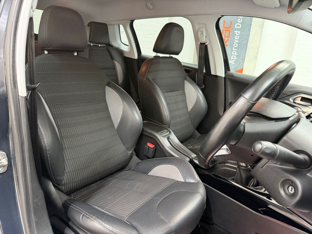 Used Peugeot 2008 2016 for sale - 76784262: Photo 9