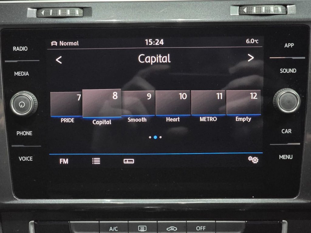 Used Volkswagen Golf 2018 for sale - 77369599: Photo 16