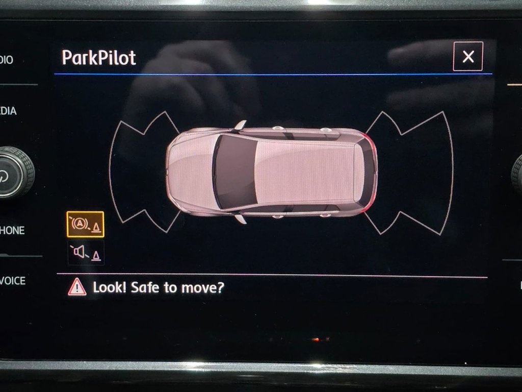 Used Volkswagen Golf 2018 for sale - 77369599: Photo 21