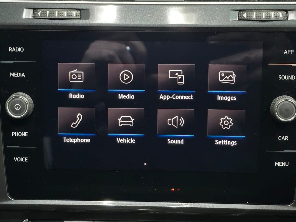 Used Volkswagen Golf 2018 for sale - 77369599: Photo 22