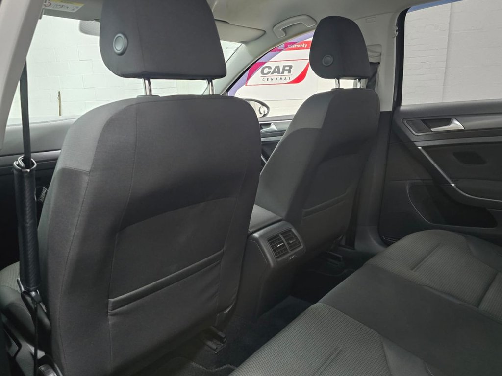 Used Volkswagen Golf 2018 for sale - 77369599: Photo 30