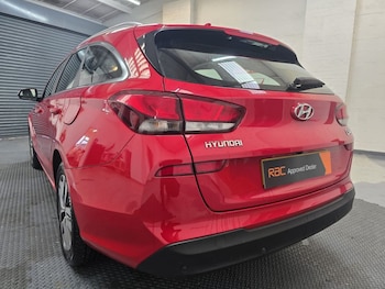 Used Hyundai i30 2018 for sale - 77572144: Photo