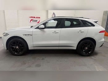 Used Jaguar F-Pace 2016 for sale - 79069128: Photo
