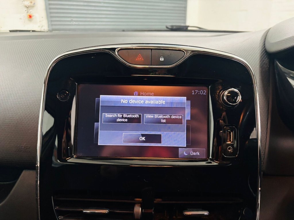 Used Renault Clio 2014 for sale - 76698094: Photo 14