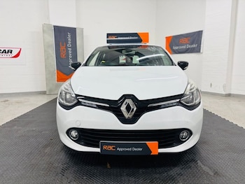 Used Renault Clio 2014 for sale - 76698094: Photo