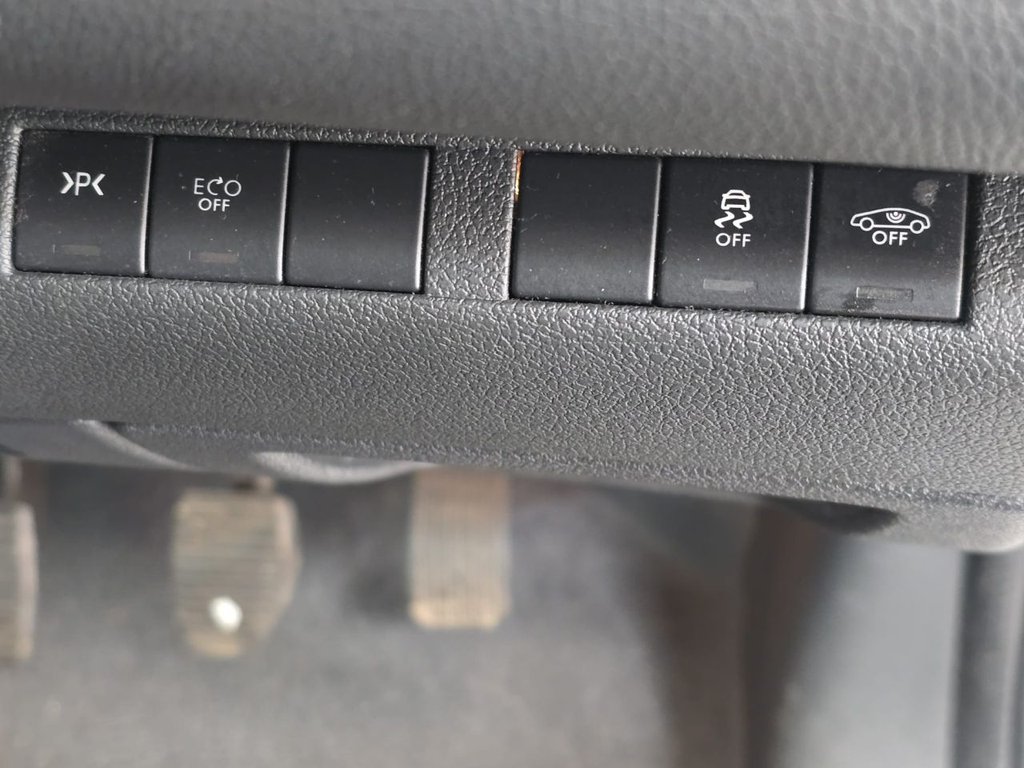 Used Peugeot 3008 2015 for sale - 77920225: Photo 15