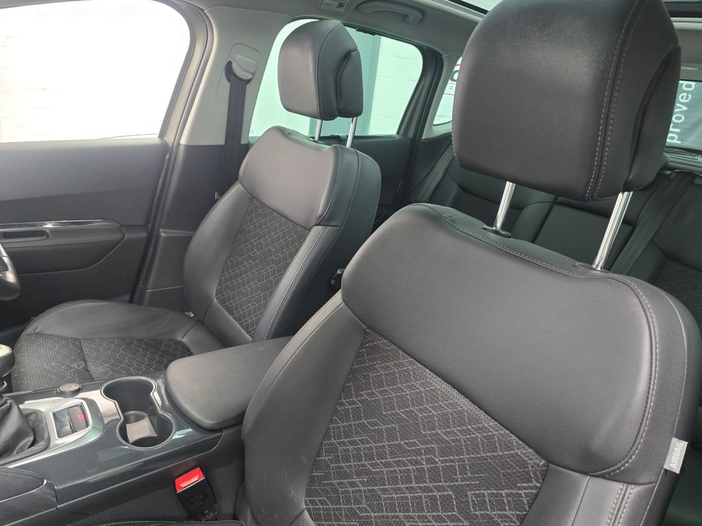 Used Peugeot 3008 2015 for sale - 77920225: Photo 22